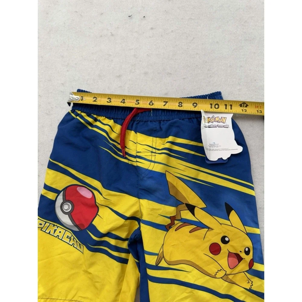 Pokemon pikachu swim